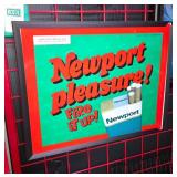 Newport Cigarette Light 21X16x5