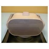 Oculus GO 64 GB All-In-One VR (Virtual Reality) Headset