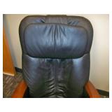 Human Touch Technology HT-10CRP (HTT-10CRPB) Home Massage Chair / Recliner with Remote Control