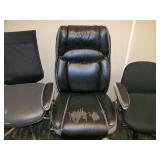 (3) Office / Desk Chairs on Wheels