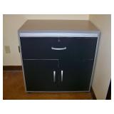 Cabinet / Hutch with (1) Drawer and Lower Area - Lockable with Keys included