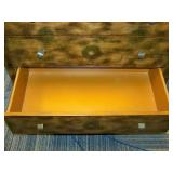 3-Drawer Hutch / Dresser