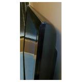 46" Sharp LC46D78UN 1080p AQUOS LCD TV with Remote Control