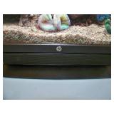 30" HP (Hewlett Packard) Z30i Widescreen LED Backlit LCD Computer Display/ Monitor with HP LCD Speaker Bar (OP-090003)