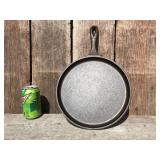 LODGE 90G - Cast Iron Griddle - Refurbished! The nicest on K-Bid!