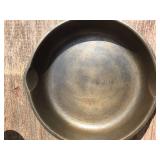 Vintage Unmarked WAGNER #3 + #5 Cast Iron Skillets - Refurbished!