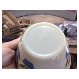 Vintage FIRE KING - TULIP 4 Pc Nesting Bowl Set with Grease Jar/Lid