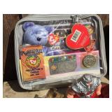 Interesting Group of Vintage Collectable Items! See Pics