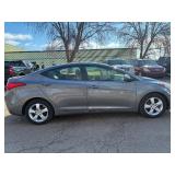 2013 HYUNDAI ELANTRA GLS *126k Miles* (NO RESERVE)