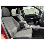 2009 FORD ESCAPE XLT *4x4 | 118k Miles* (NO RESERVE)