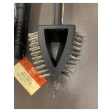 World Grill Dual Bristle Grill Brush - Stainless Steel Bristles, Long Ergonomic Handle