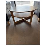 Round Wood Pedestal Table