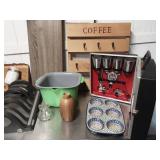 Kitchen Decor and Supplies