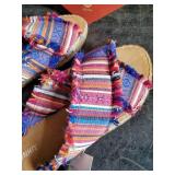 New Minnetonka Moccasin Desert Print Sandals Women