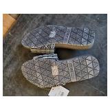 New Minnetonka Moccasin Women