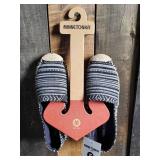 New Minnetonka Moccasins Women