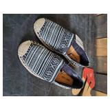 New Minnetonka Moccasin Women