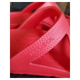 New 2 Pairs Frogg Toggs and NUU Sol Size 6 Sandals