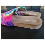 New Minnetonka Moccasin Women