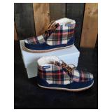 New Minnetonka Moccasin Unisex Torrey Dark Navy Size 11m