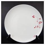 Mikasa Gourmet Basics Red Berry Plates (Lot of 9)