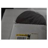 Sanding discs and triangle paper