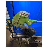 Greenworks 40V Cordless 2-in-1 Trimmer Edger (Gen 2) - 13" Lawn Weed Wacker for Fence & Sidewalk , Lightweight Gas Trimmer Alternative with Auto Feed Spool , 2.0Ah Battery & Charger