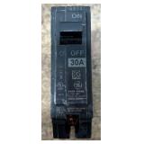 GE 30 Amp Single/double-Pole Bolt-On Circuit Breaker lot of 16