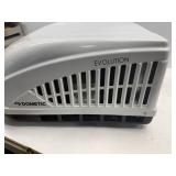 DOMETIC BRISK II RV AIR CONDITIONER