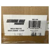 EXTREME MAX DOCK LADDER