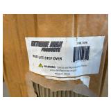 EXTREME MAX BOAT LIFT STEP-OVER