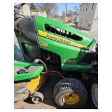 John Deere LA115 Lawn Tractor - 42in Edge Cutting System - 19.5 HP - 2-Bag Bagger