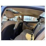 2012 HYUNDAI ELANTRA LIMITED *2 Owner* (NO RESERVE)