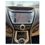 2012 HYUNDAI ELANTRA LIMITED *2 Owner* (NO RESERVE)
