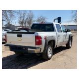 2011 CHEVROLET SILVERADO 1500 LTZ *4x4 | No Accidents Reported* (NO RESERVE)