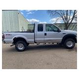 2003 FORD F-350 SUPER DUTY XLT *4x4 | 104k Miles | No Accidents Reported | 2 Owner* (NO RESERVE)