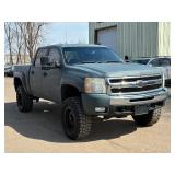 2010 CHEVROLET SILVERADO 1500 LT *4x4 | No Accidents Reported* (NO RESERVE)