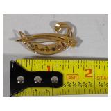 14K Vintage Brooch w/Multi Color Stones