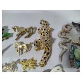 Lot of Animal Brooches/Pendants