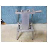 Prince Castle Lettuce Machine