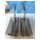 Assorted Kitchen Items