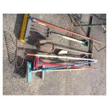 Garden tools, Sprinkler, Shovels, Brooms, Weeders and more