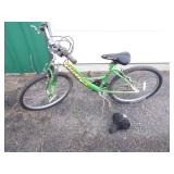 Huffy Green 18 Speed Bike with Extra Seat
