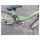 Huffy Green 18 Speed Bike with Extra Seat