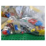 Large Group of Vintage etc LEGO w/Many Figures