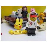 Large Group of Vintage etc LEGO w/Many Figures