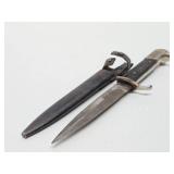 Old Vintage Bayonet w/Scabbard