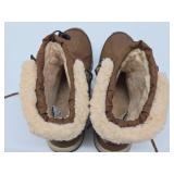 Unused BEARPAW Women