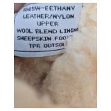 Unused BEARPAW Women