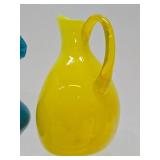 Nice Estate Lot of Colorful Vintage & Mid Century Glassware #7